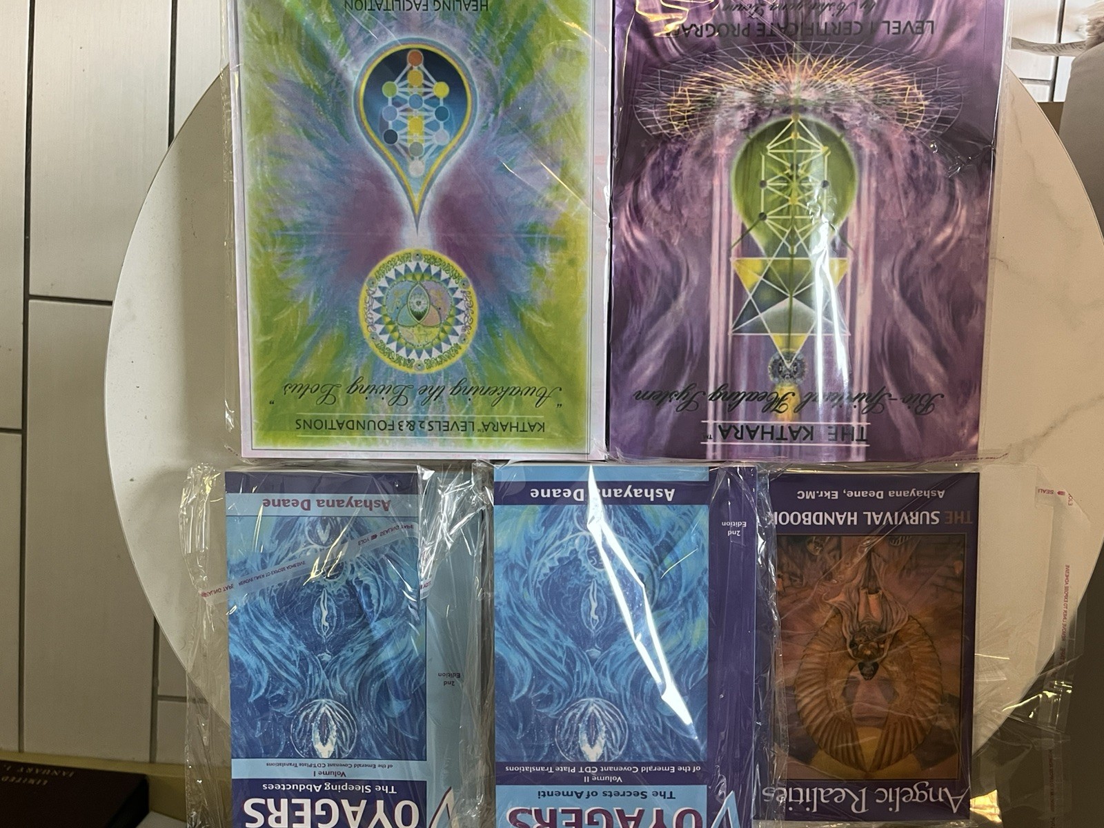5 Books, Voyagers Vol I 1 ,II 2 & Angelic Realities + Level 1 , 2, 3